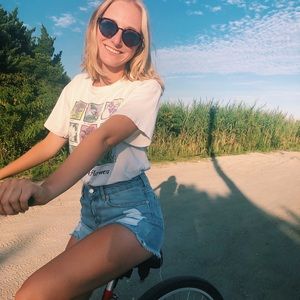 Meet your Posher, Annika